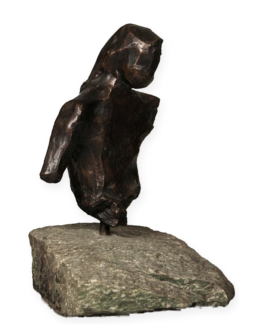 Frauentorso auf Stein – More views 2